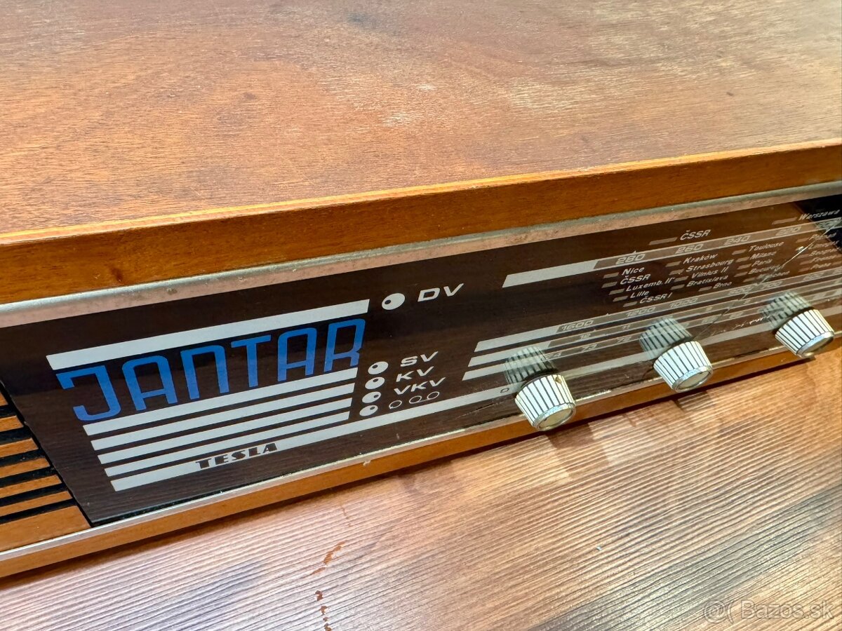 Historické rádio Jantar - 3