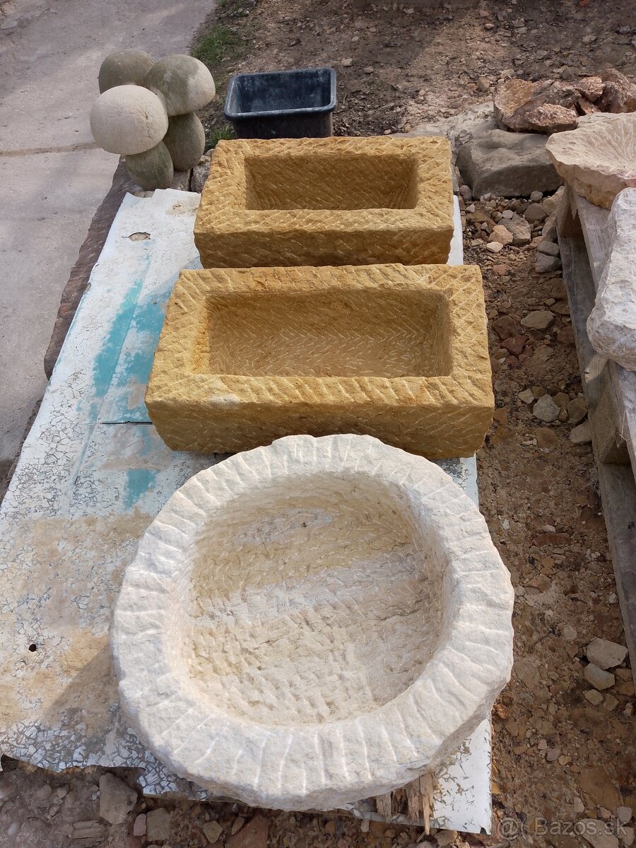 Kamenné korytá ozdoba záhrady - 3