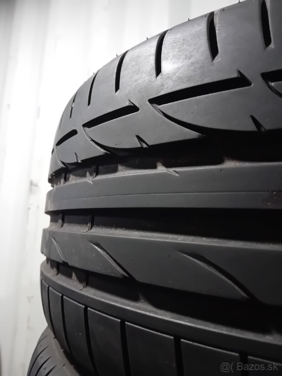 2x 245/40R18 Bridgestone Potenza - 3