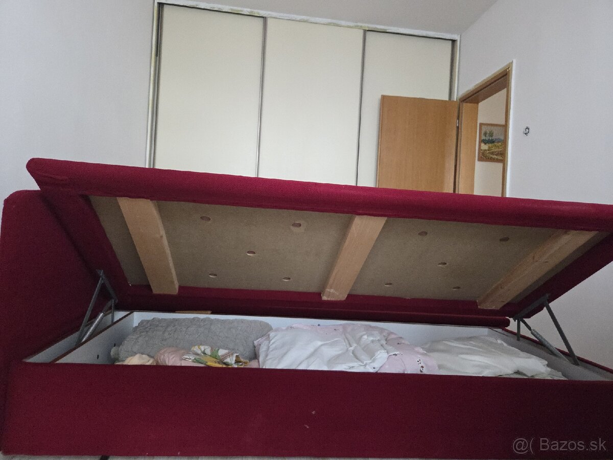 Manželská posteľ - 3