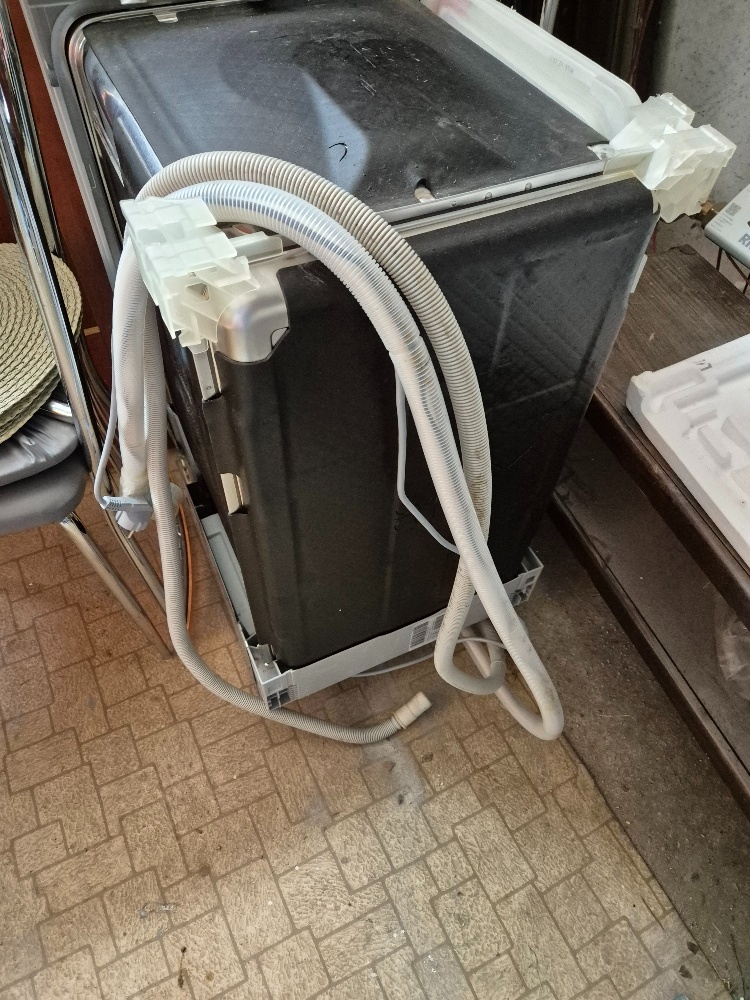 Predám umyvačku riadu - 3