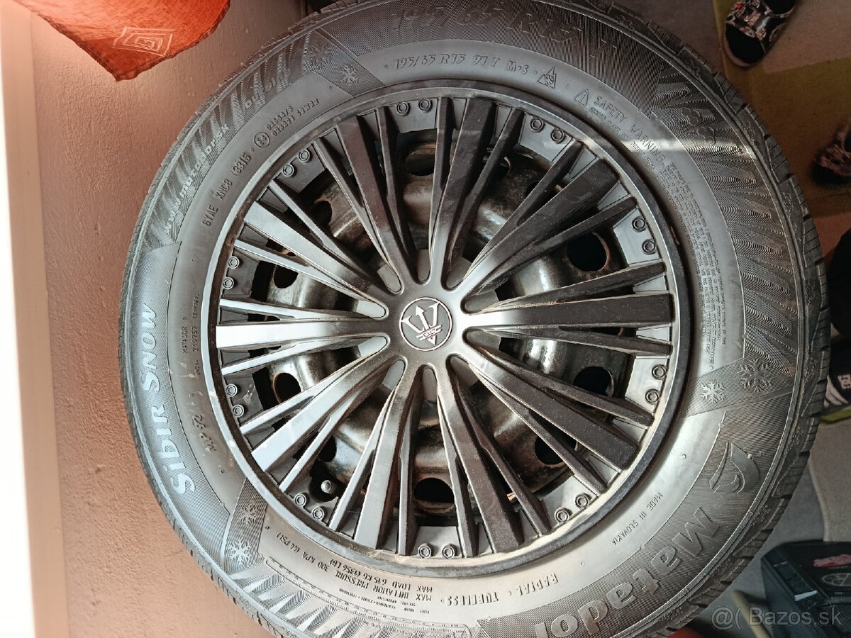 Predám zimné pneu 195/65/ R15 - 3