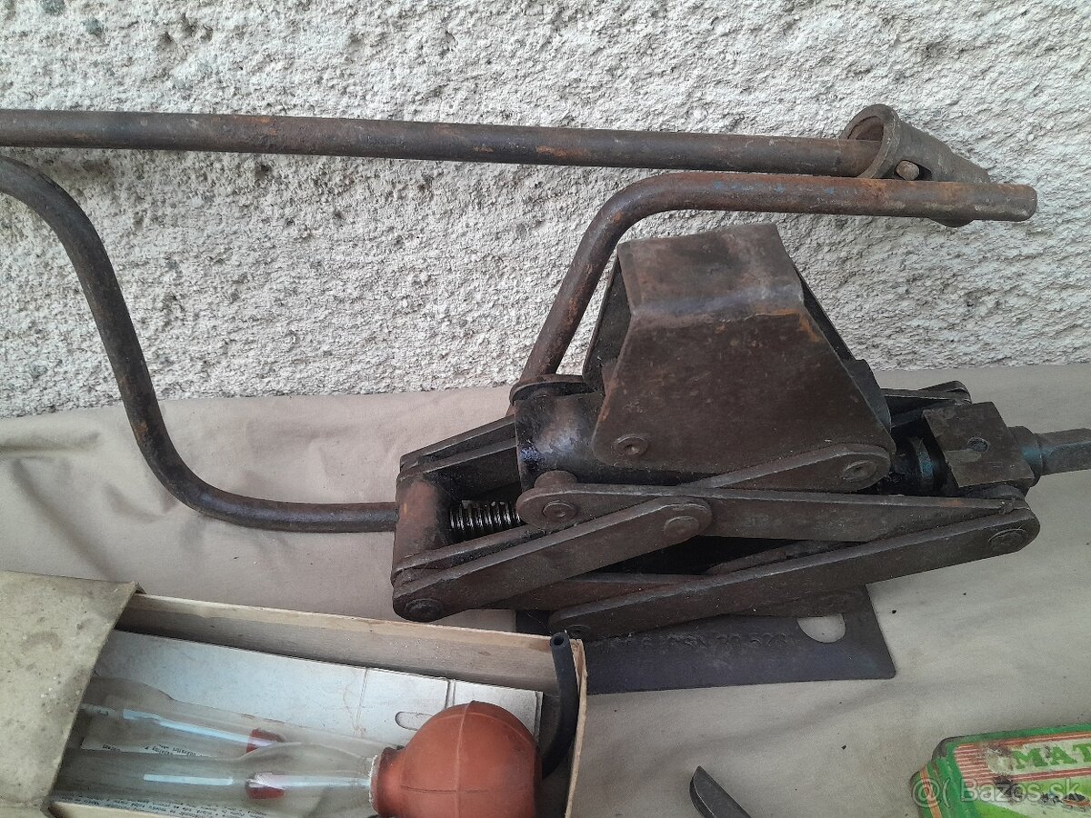 Veterán auto-moto príslušenstvo. - 3