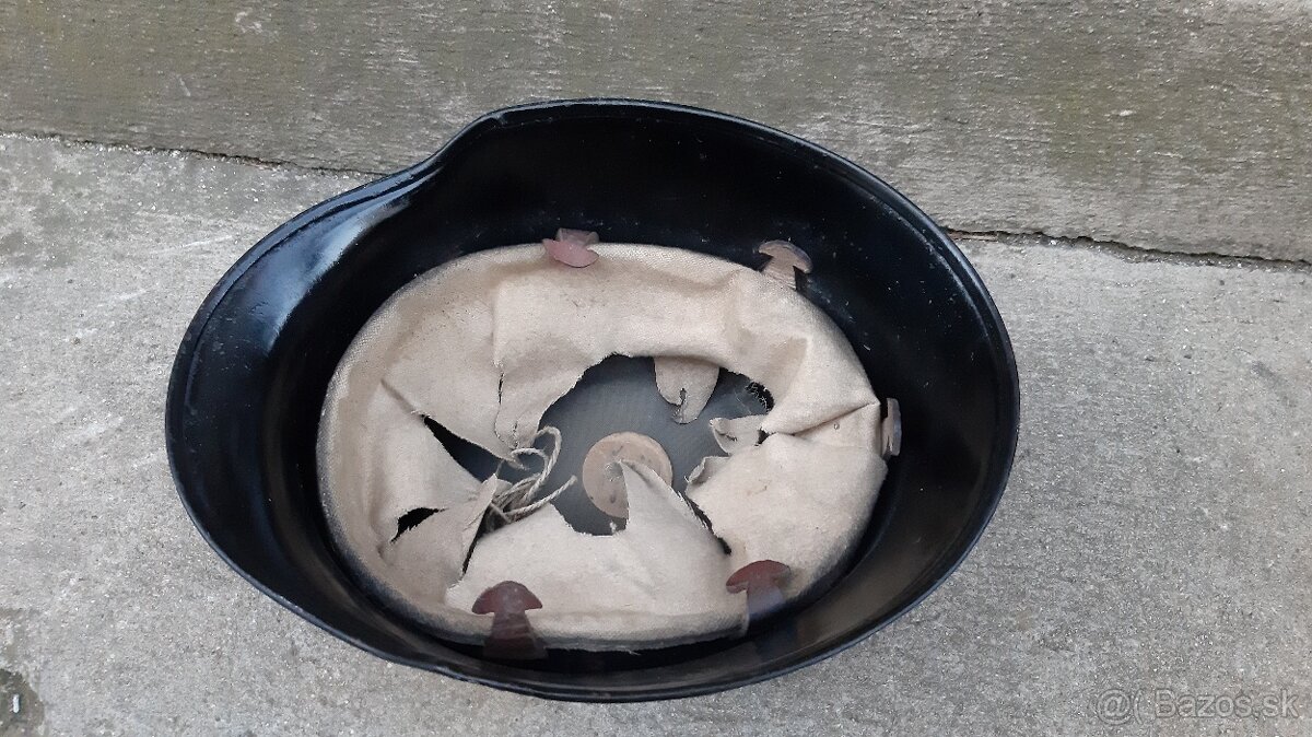 Nemecka prilba helma - 3