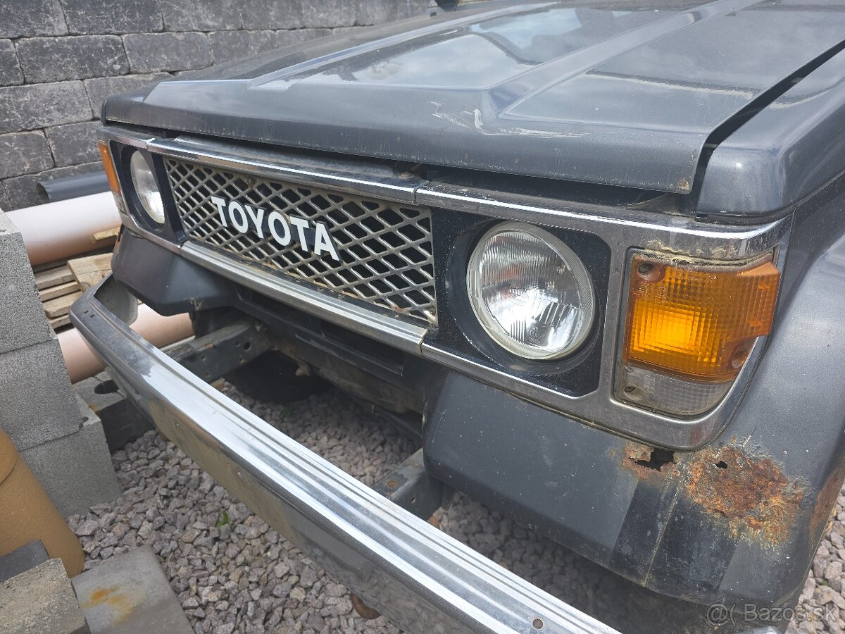 Toyota Land Cruiser 70/73/75/77/78 - 3