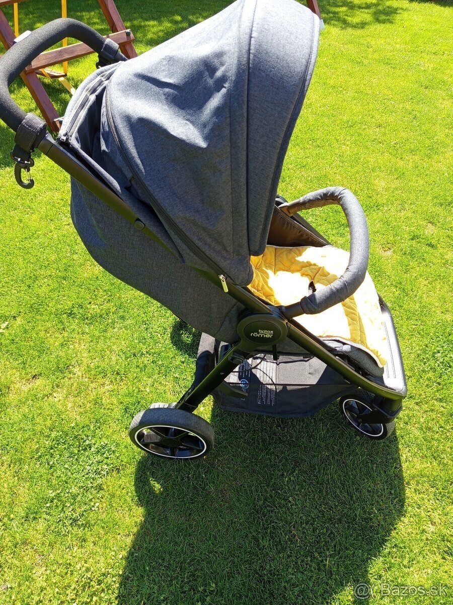 Britax b agile M - 3