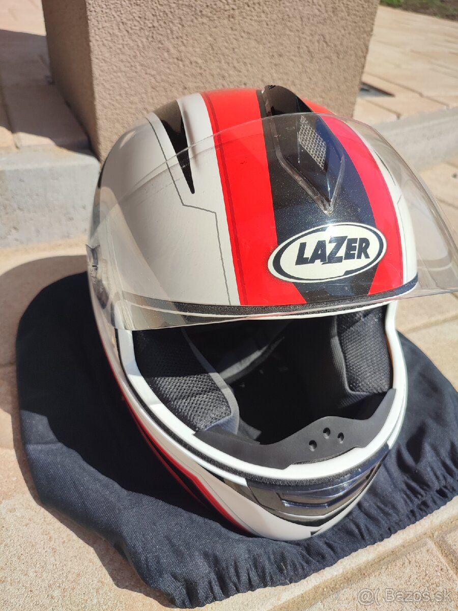 Prilba Lazer - 3