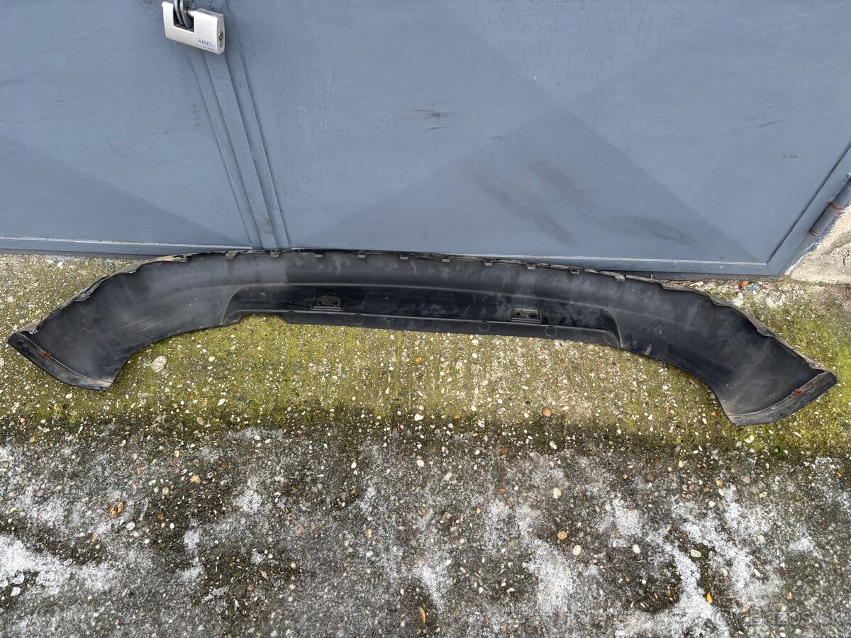 Zadný podnaraznik VW Golf 4 - 3