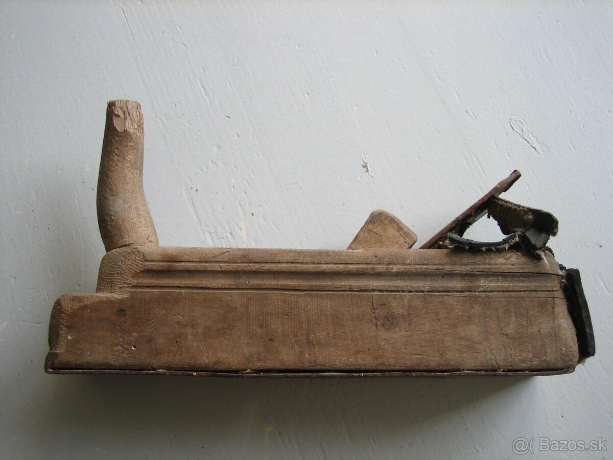 Starý hoblík. Slovenský štát. - 3