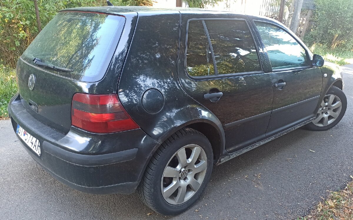 VW Golf 4 - 3