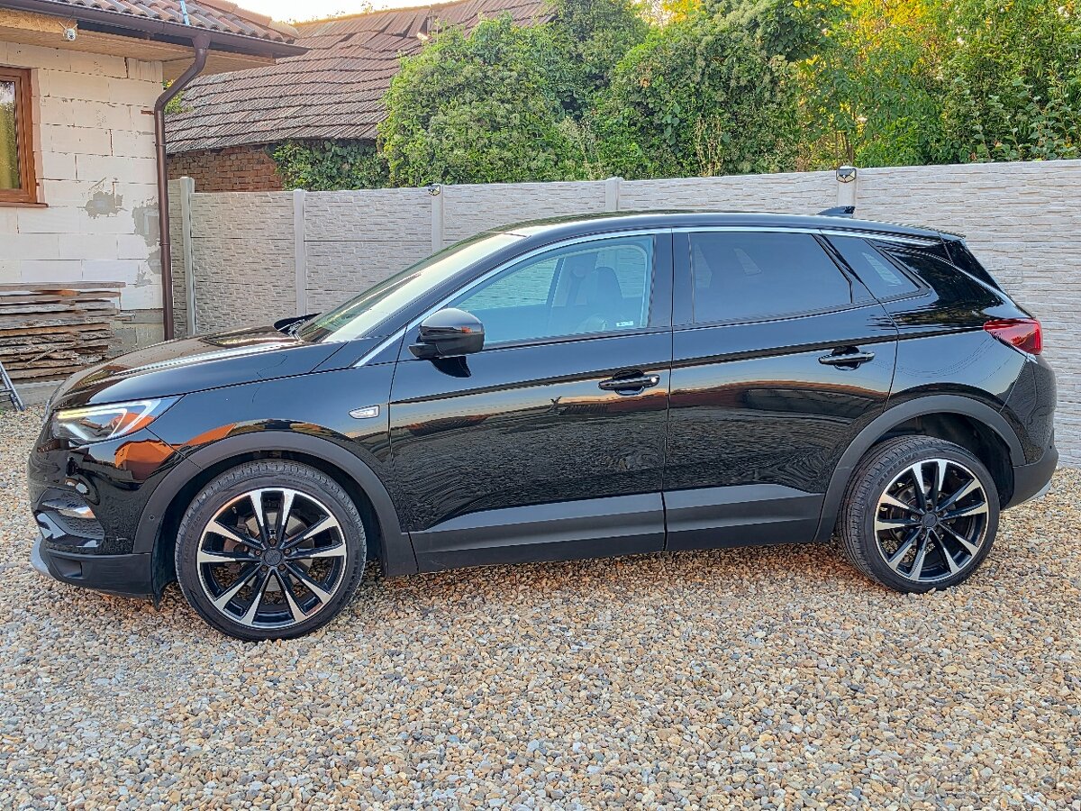 Opel Grandland 1.2 Turbo - 3