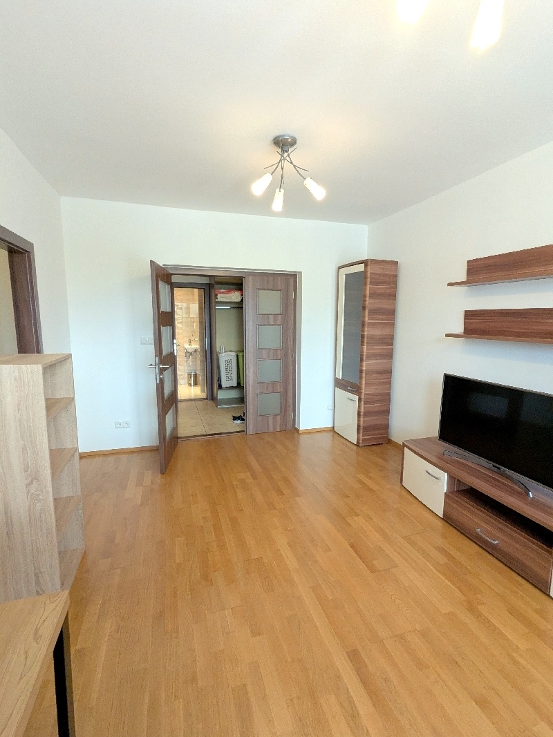 3izb.67m2, 4/5, ČSA, St.mesto - 3