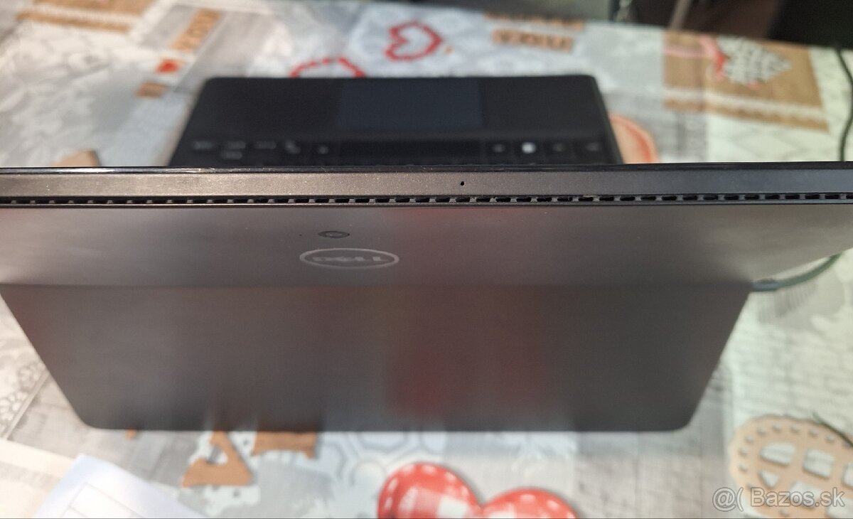 Predám Dell Latitude 2-v-1 (tablet/PC) - 3