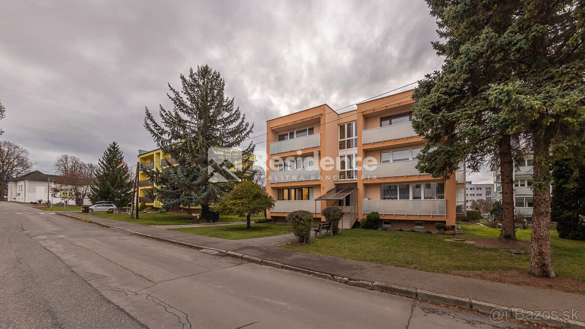 Veľký 2-izbový byt s dvomi balkónmi v krásnom prostredí – Pa - 3