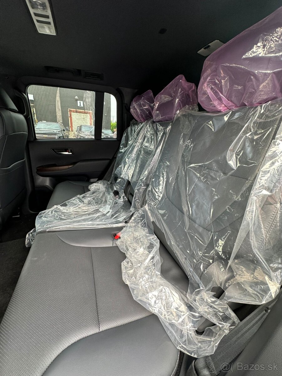 Pancierovane SUV B6 - 2024 TOYOTA LAND CRUISER GXR