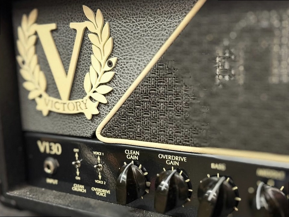 Victory V130 Super Countess zosilňovač (2023) - 3