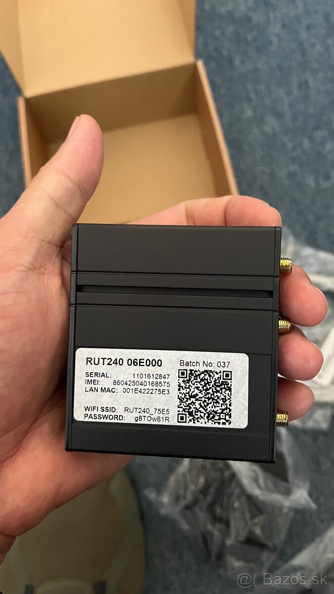 Teltonika RUT240 LTE Wifi Router - 3