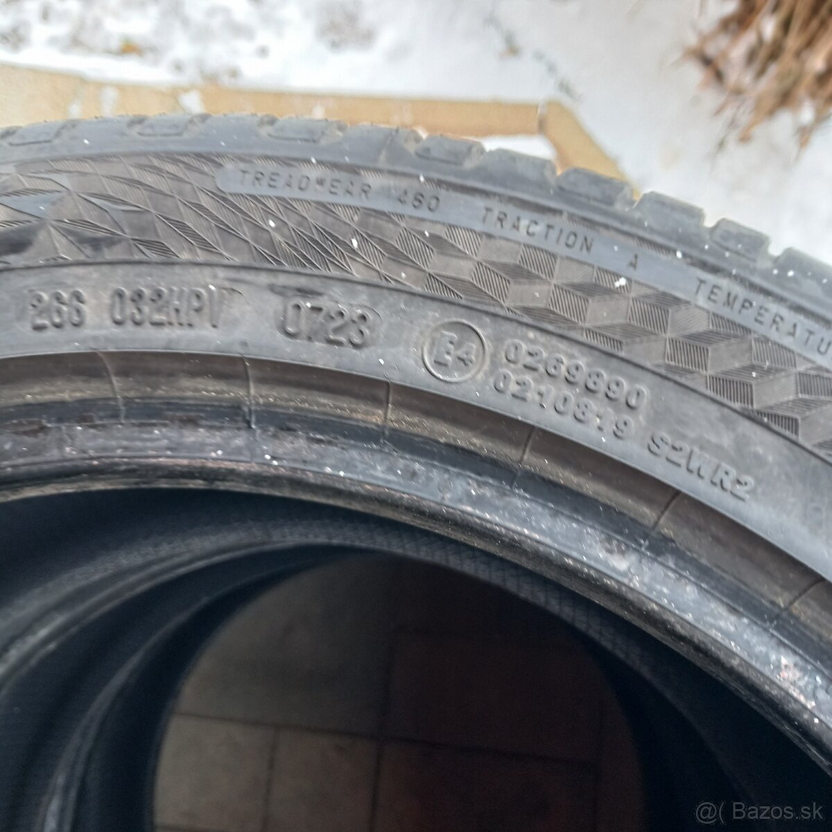 Continental Ultra Contact 225 45 r17 - 3
