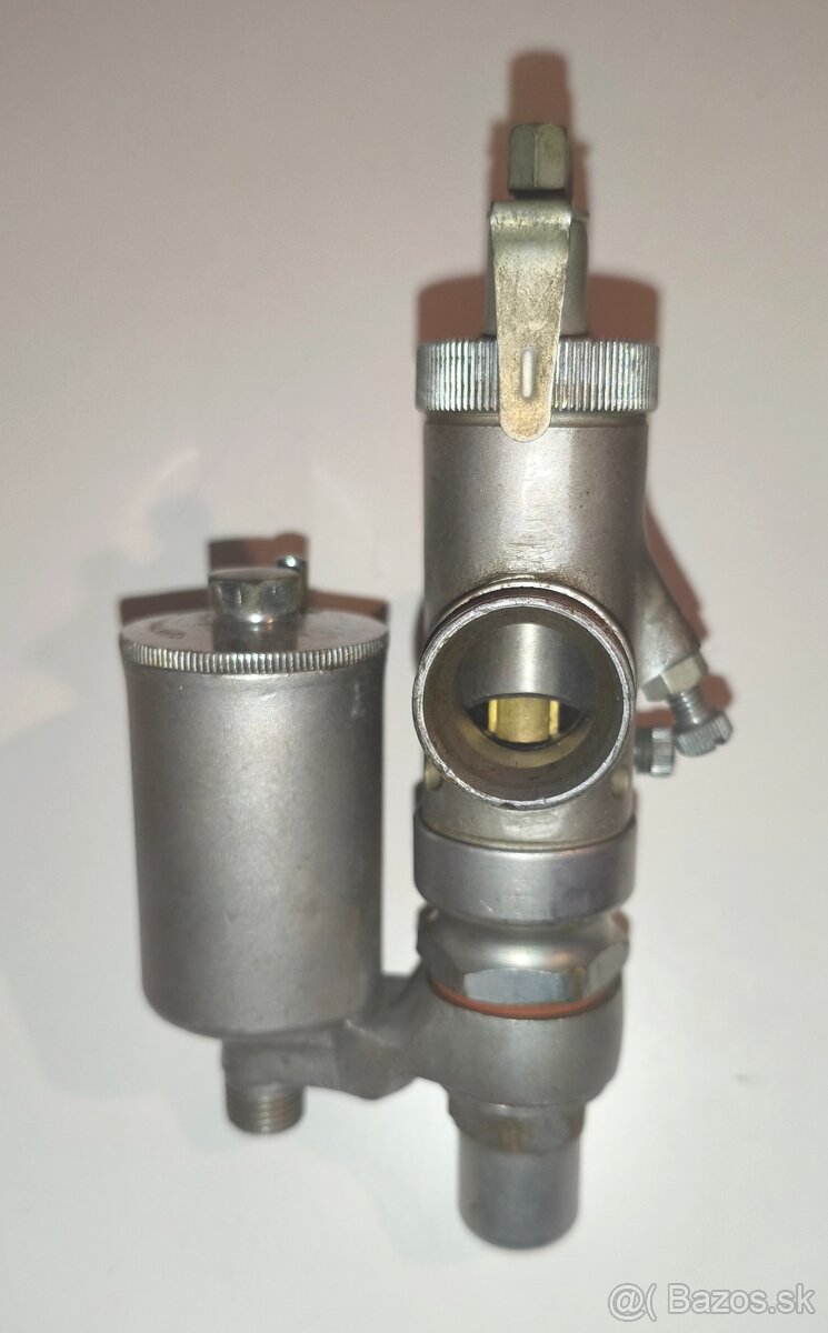 Predám bronzový karburátor Amal 4/012/P - 3