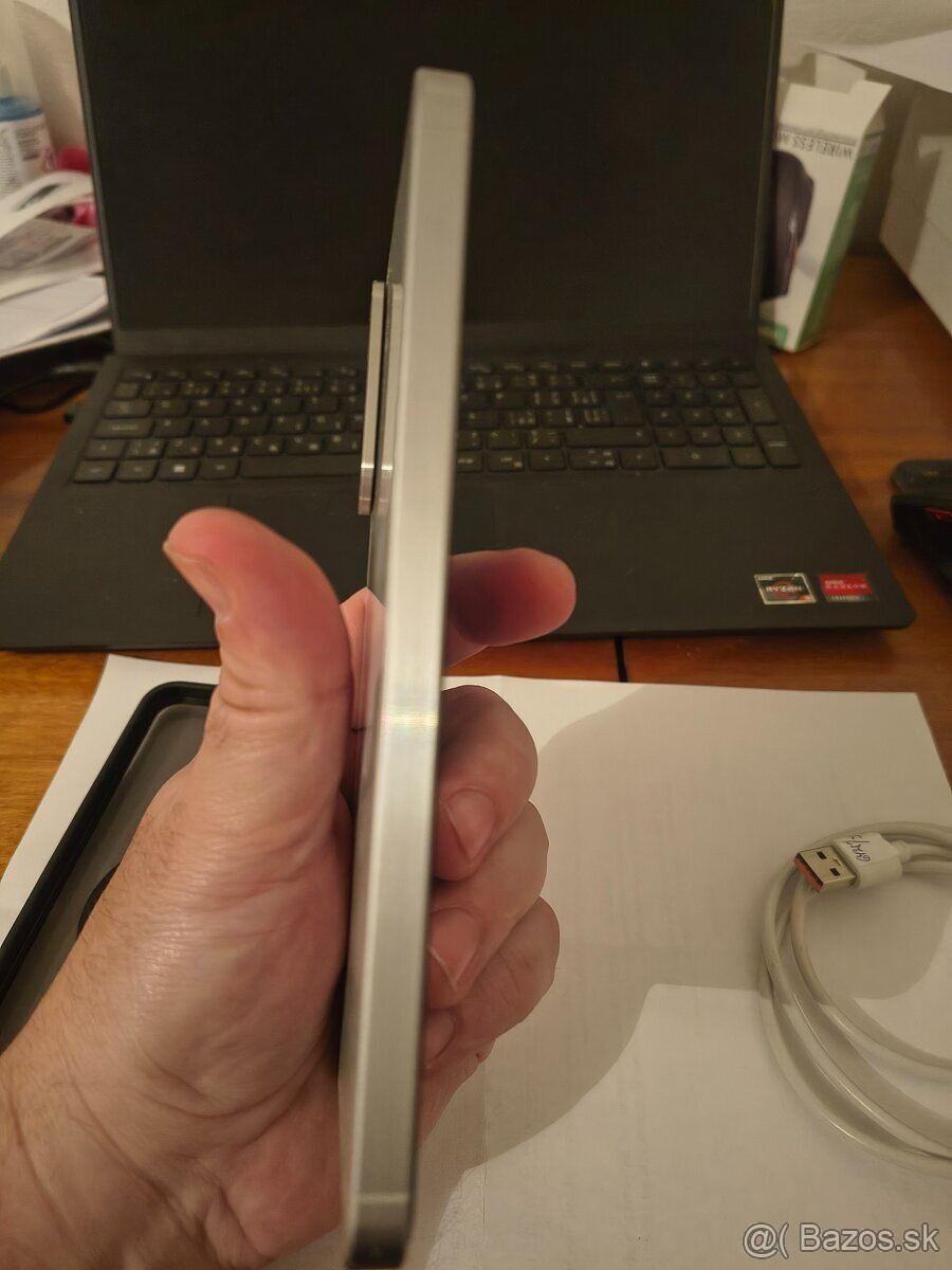 samsung A 56 - 3