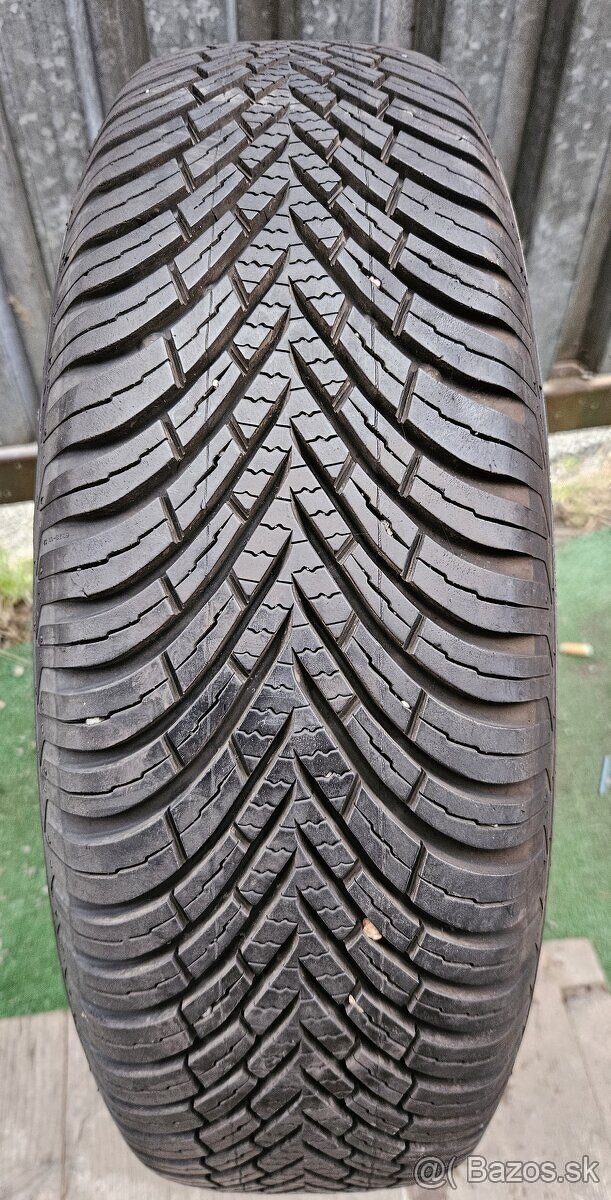 Zimná sada Suzuki - 4x100 r15 + Vredestein 175/65 r15 84H - 3