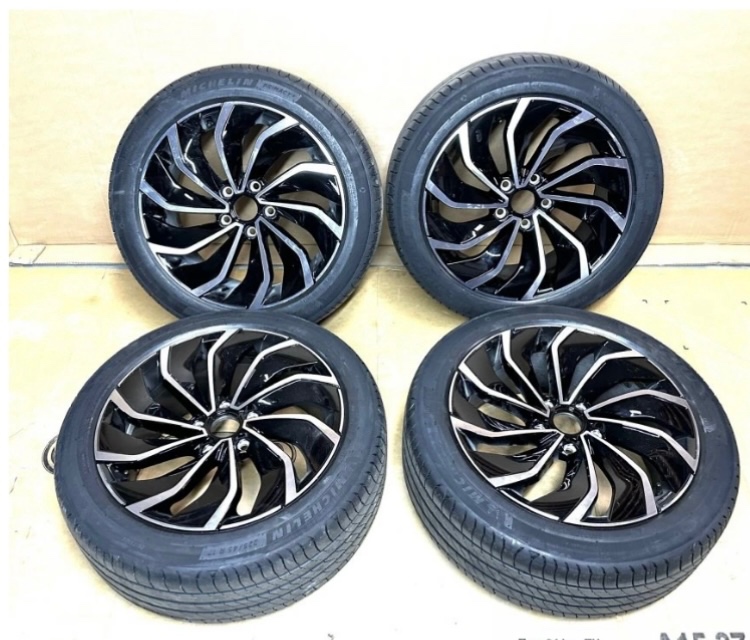 VW golf8 originál alu disky - 3