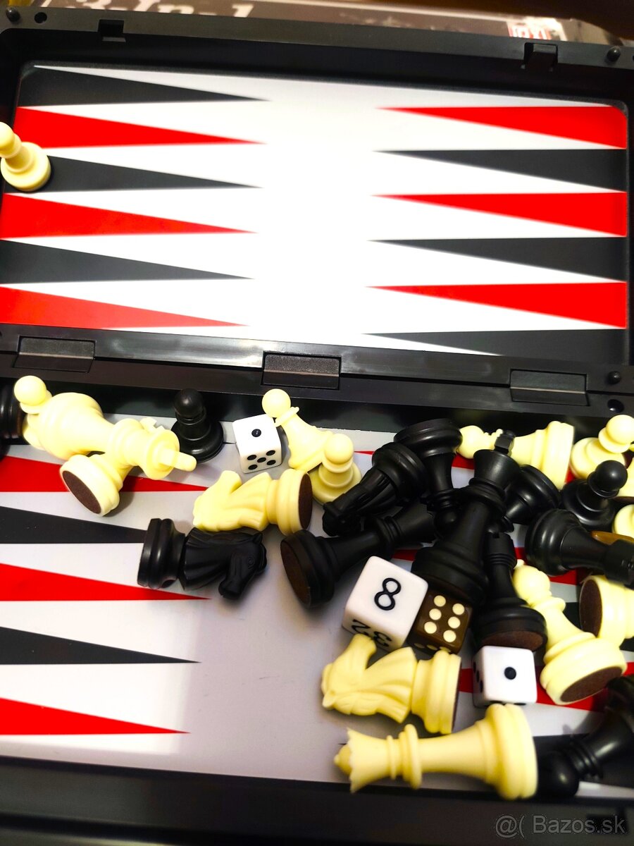 SPOLOČENSKÁ HRA RODEO-TAKMER NOVÁ+ZDARMA 3 PLÁTYSAMOLEPKY - 3