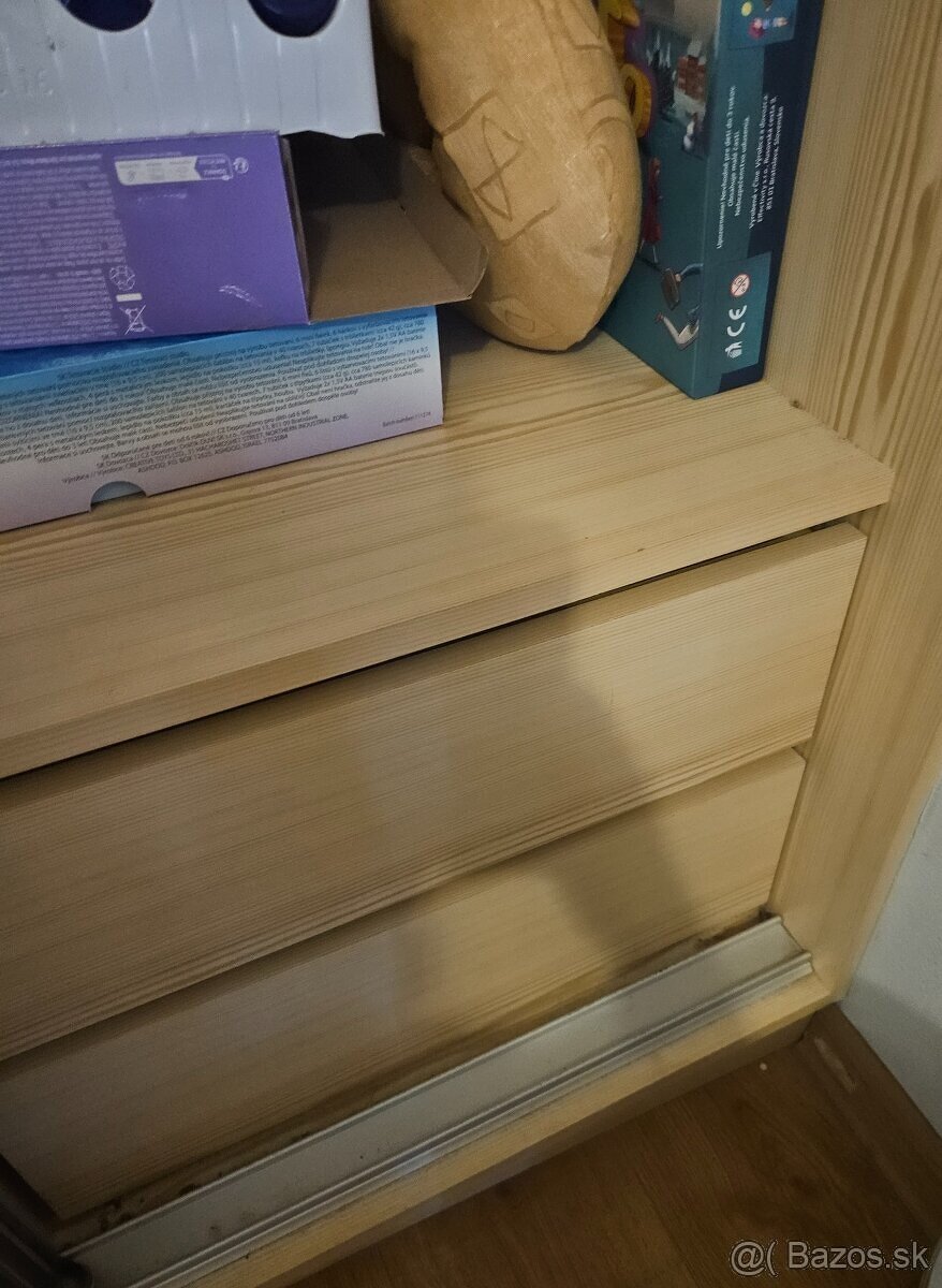 Vstavaná Skriňa - 3