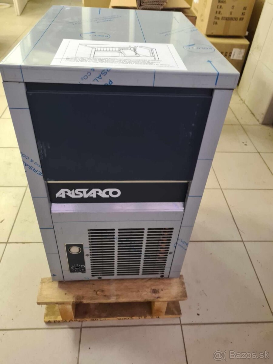 Vyrobnik ľadu Aristarсo Taliansko - 3