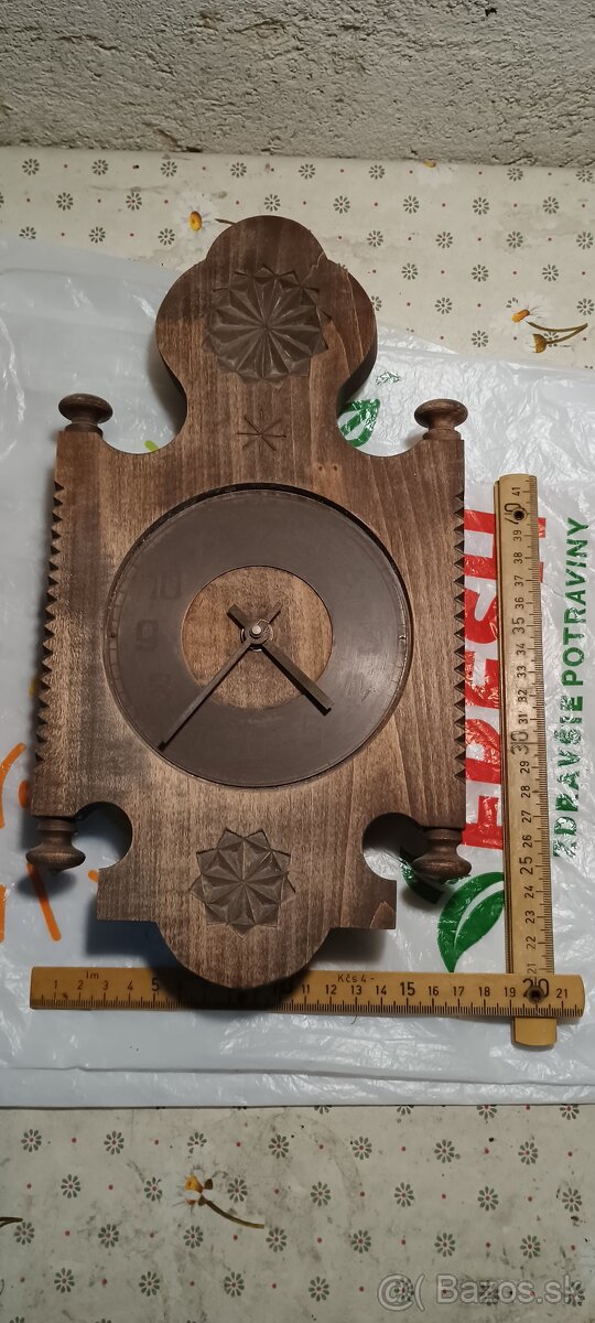 Retro drevene hodiny - 3