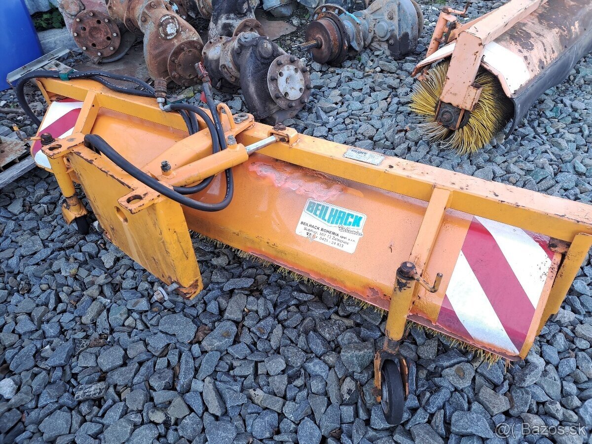 Beilhack čelná otočná zametacia kefa - 3