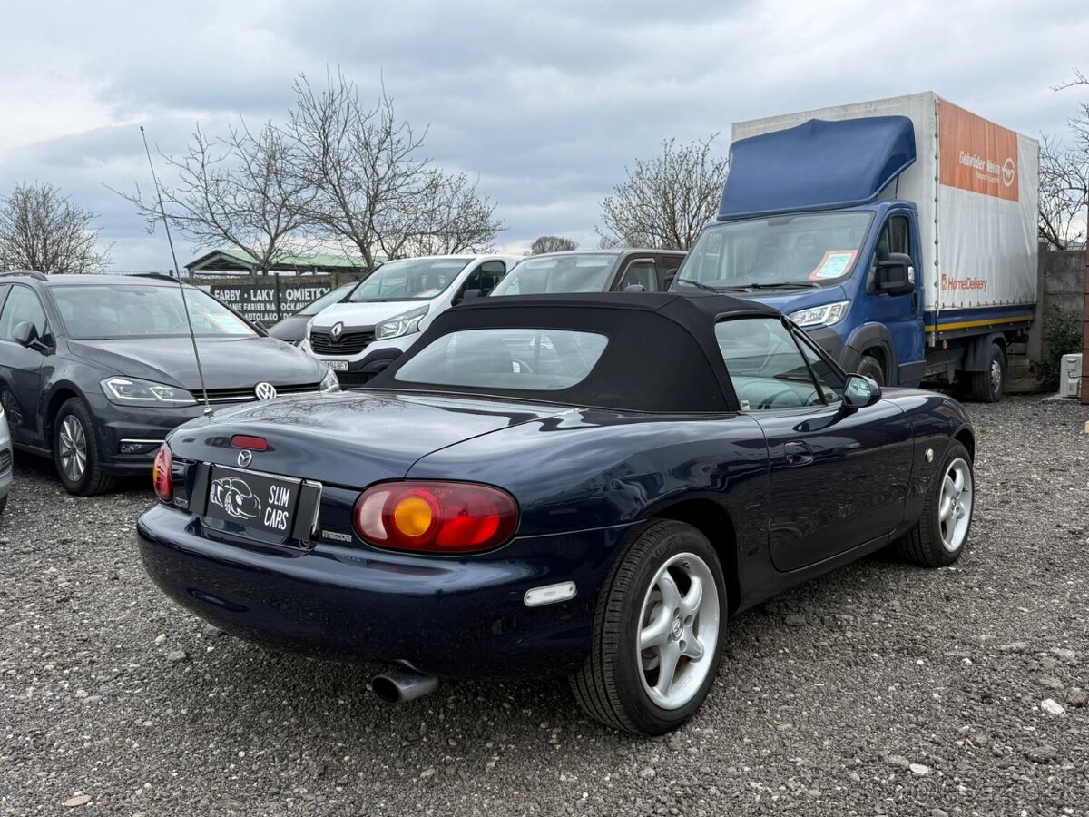 Mazda MX-5 1.6i 16V CABRIO - 3