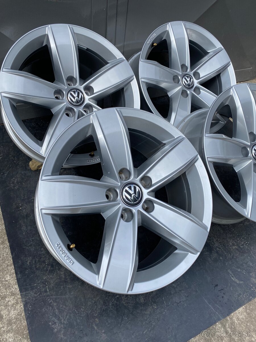 R17 ®️ Originál VW Audi 5x112 (66,6 mm ) ET18 - 3