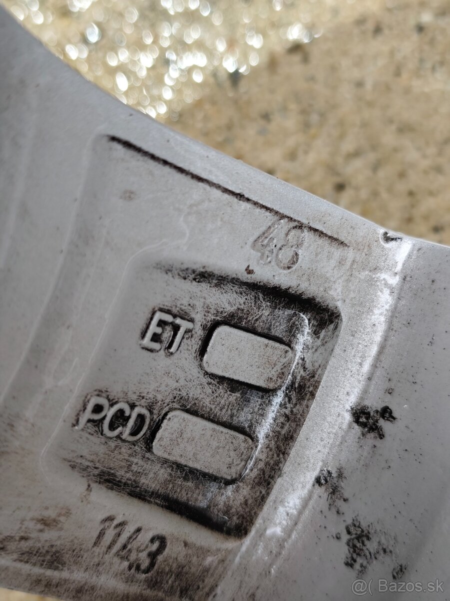 Predám hliníkové disky DEZENT 5x114.3 R16 - 3