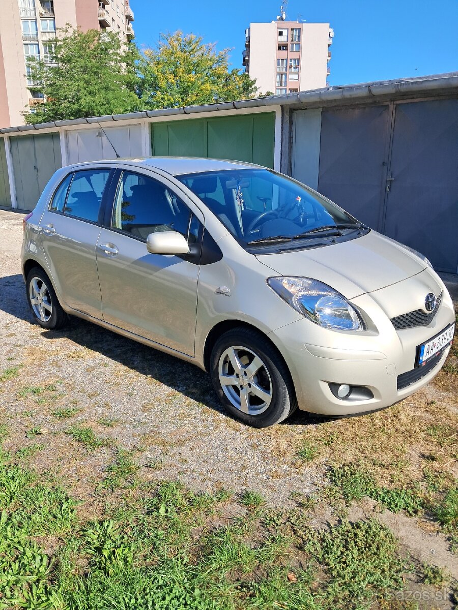 Toyota Yaris - 3