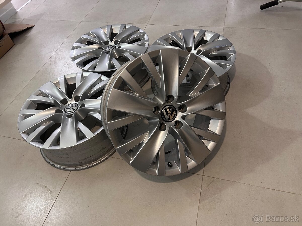 Elektróny originál VW 5x112 r17 - 3