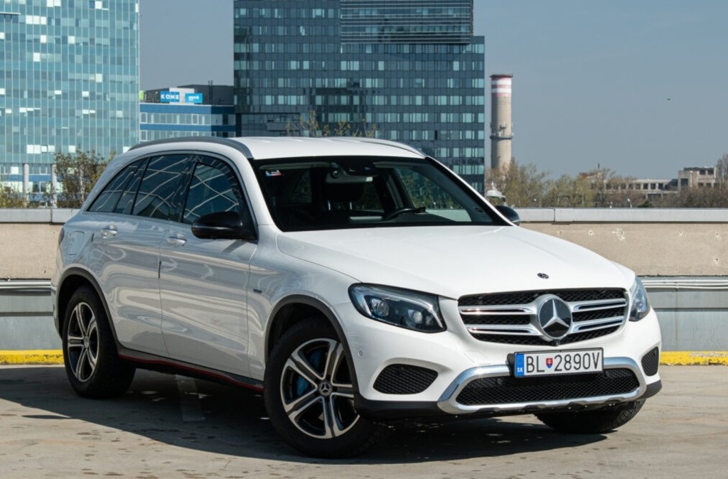 Mercedes-Benz GLC SUV 350 e 4MATIC A/T - 3