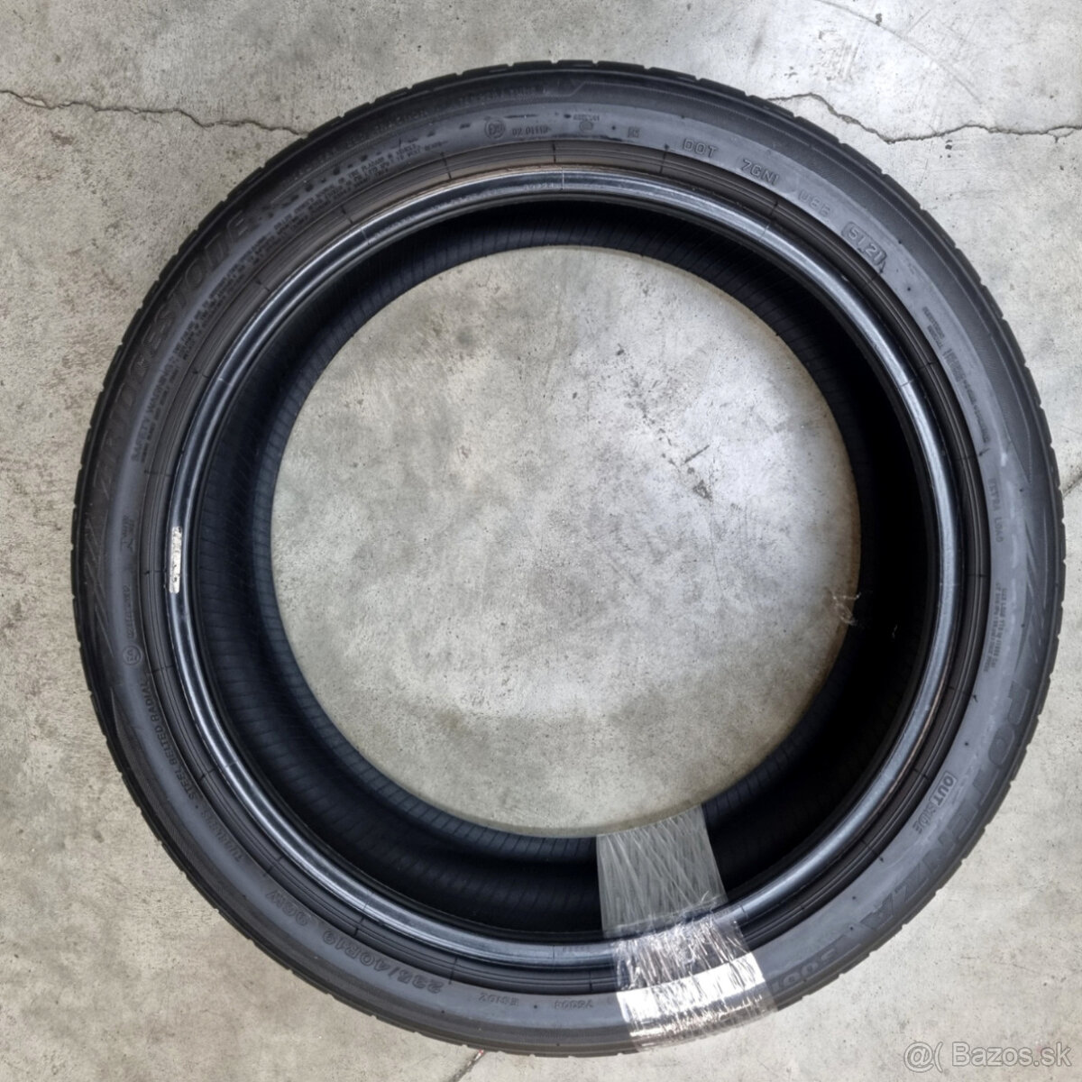 Letné pneumatiky 235/40 R19 BRIDGESTONE - 3