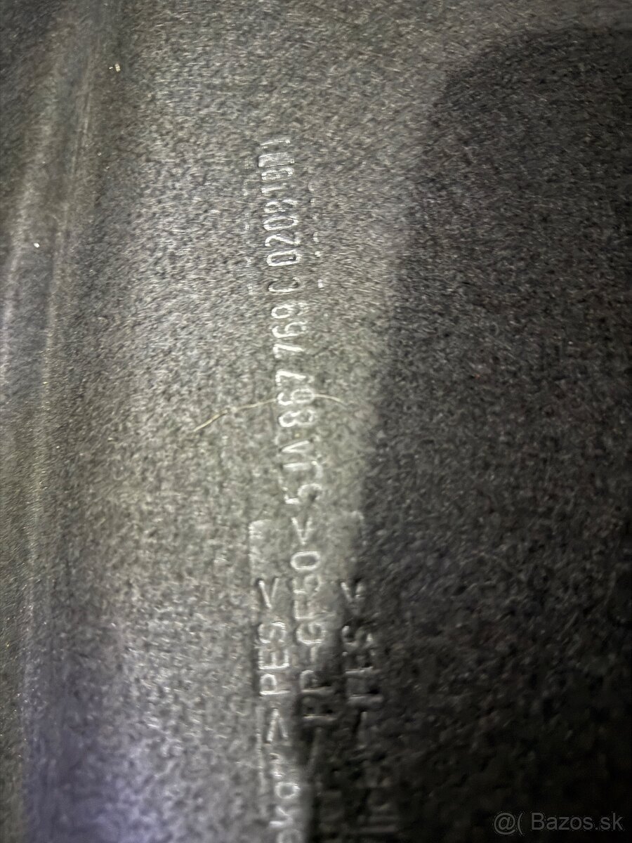 Skoda Rapid zadné plato kufra - 3