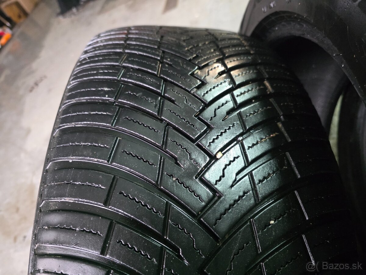 Pirelli Scorpion All Season SF2 275/45 R20 110 Y XL - 3
