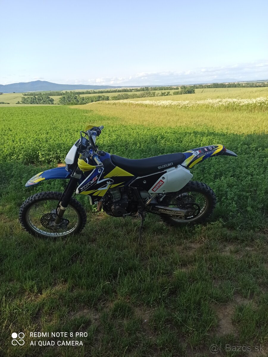 Suzuki DRZ 400