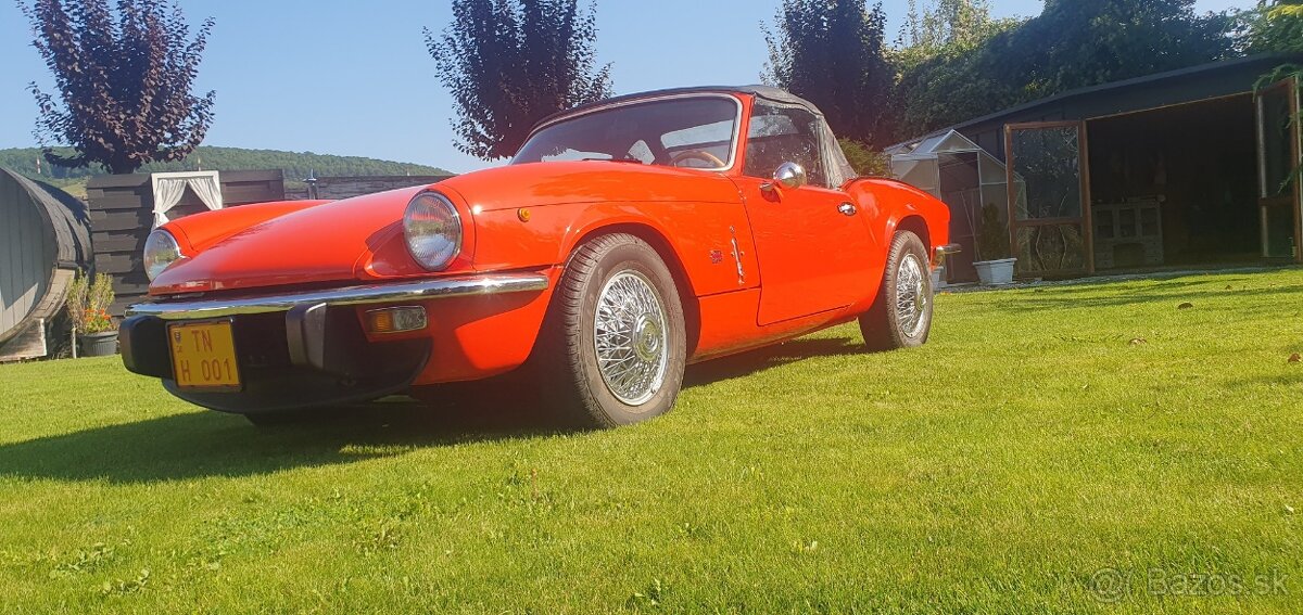 TRIUMPH SPITFIRE 1500 - 3