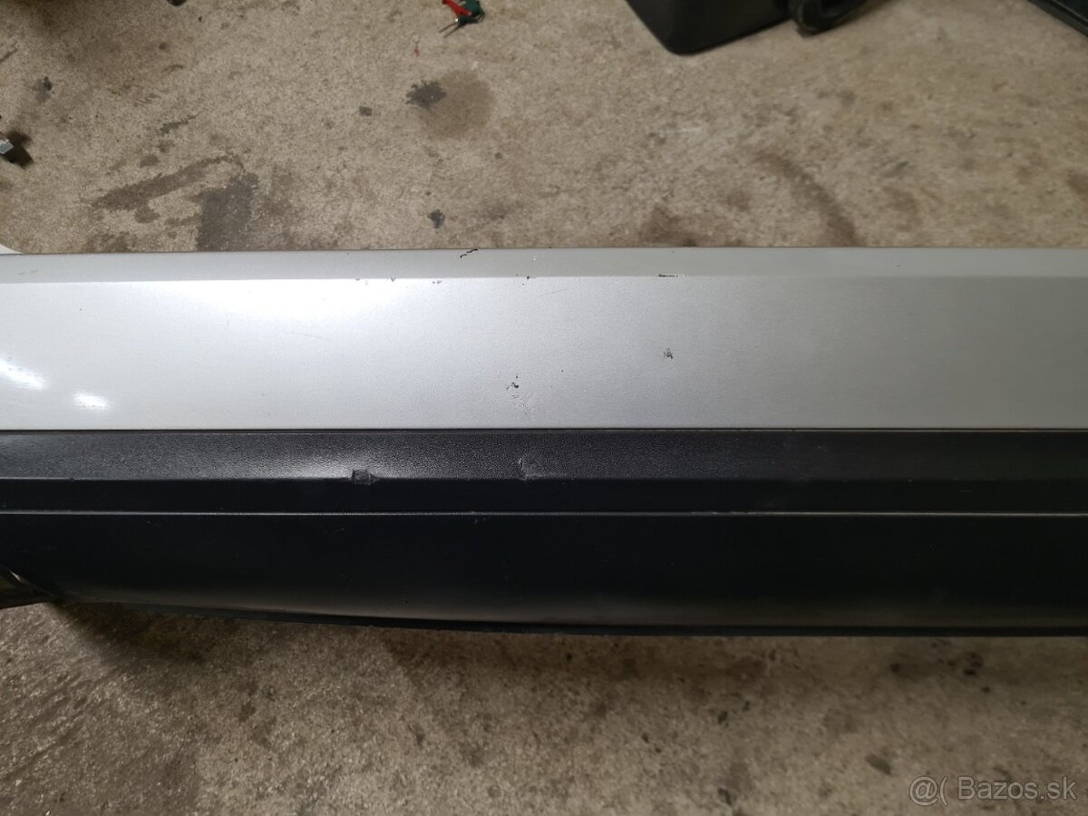 Zadny naraznik VW Passat b6, combi - 3