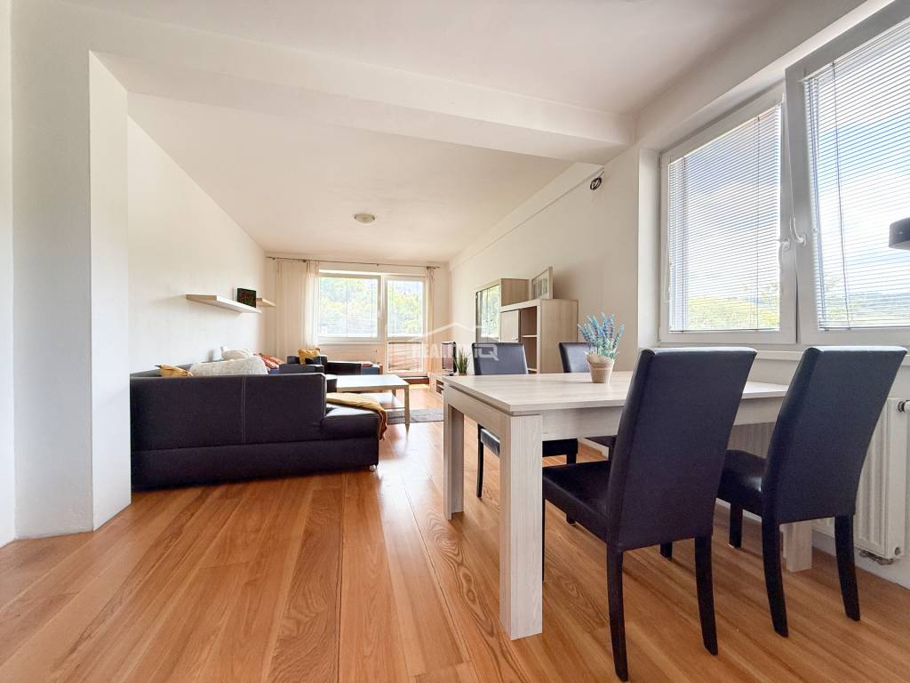 Exkluzívne na predaj priestranný 2-izbový byt, Žilina ul. Kv - 3