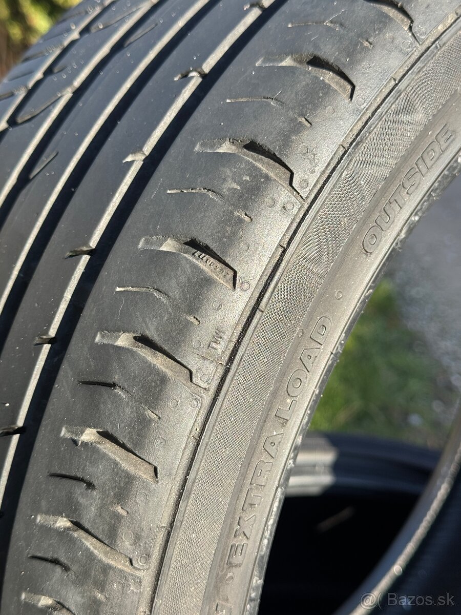 Letné pneu Continental ContiPremiumContact2 215/40 R17 - 3