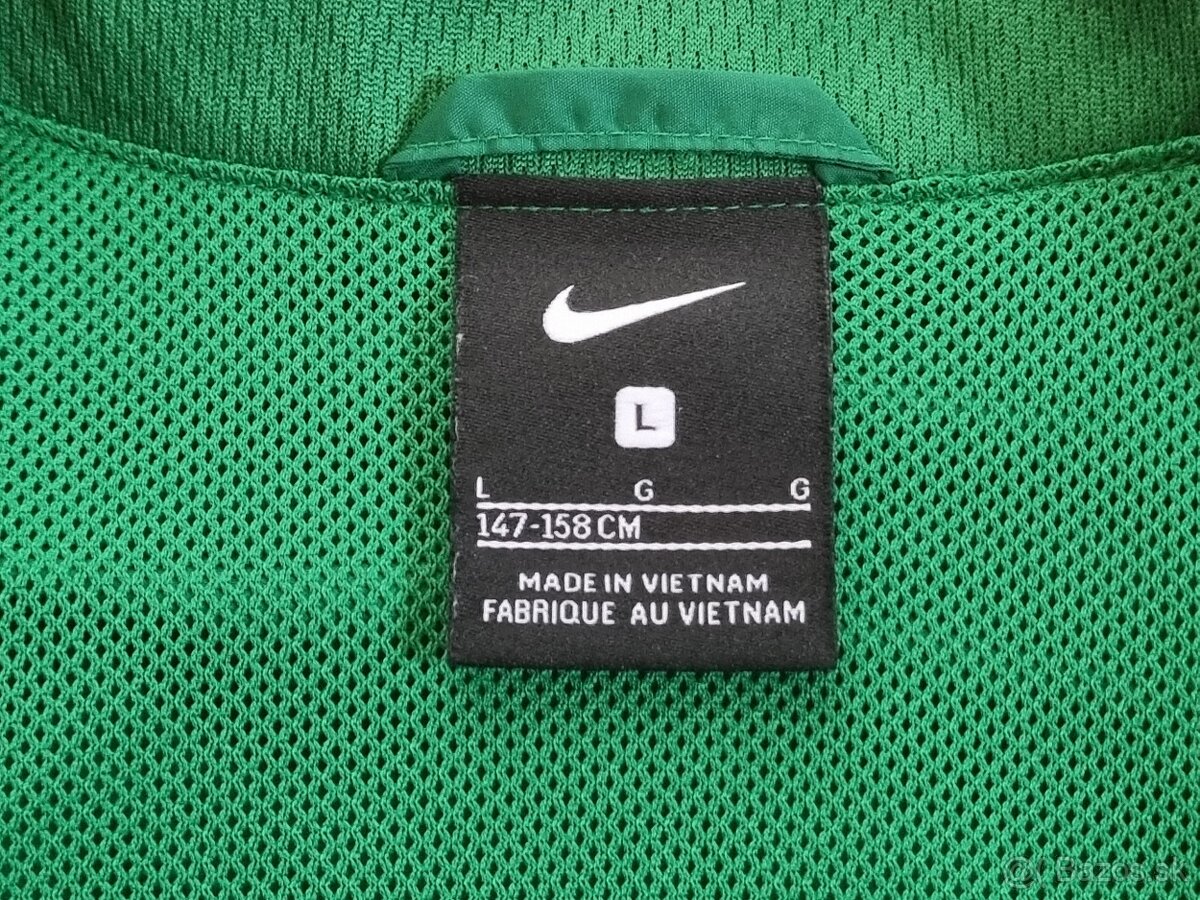 Chlapčenská športová bunda zn. Nike, veľ. 147/158 - 3
