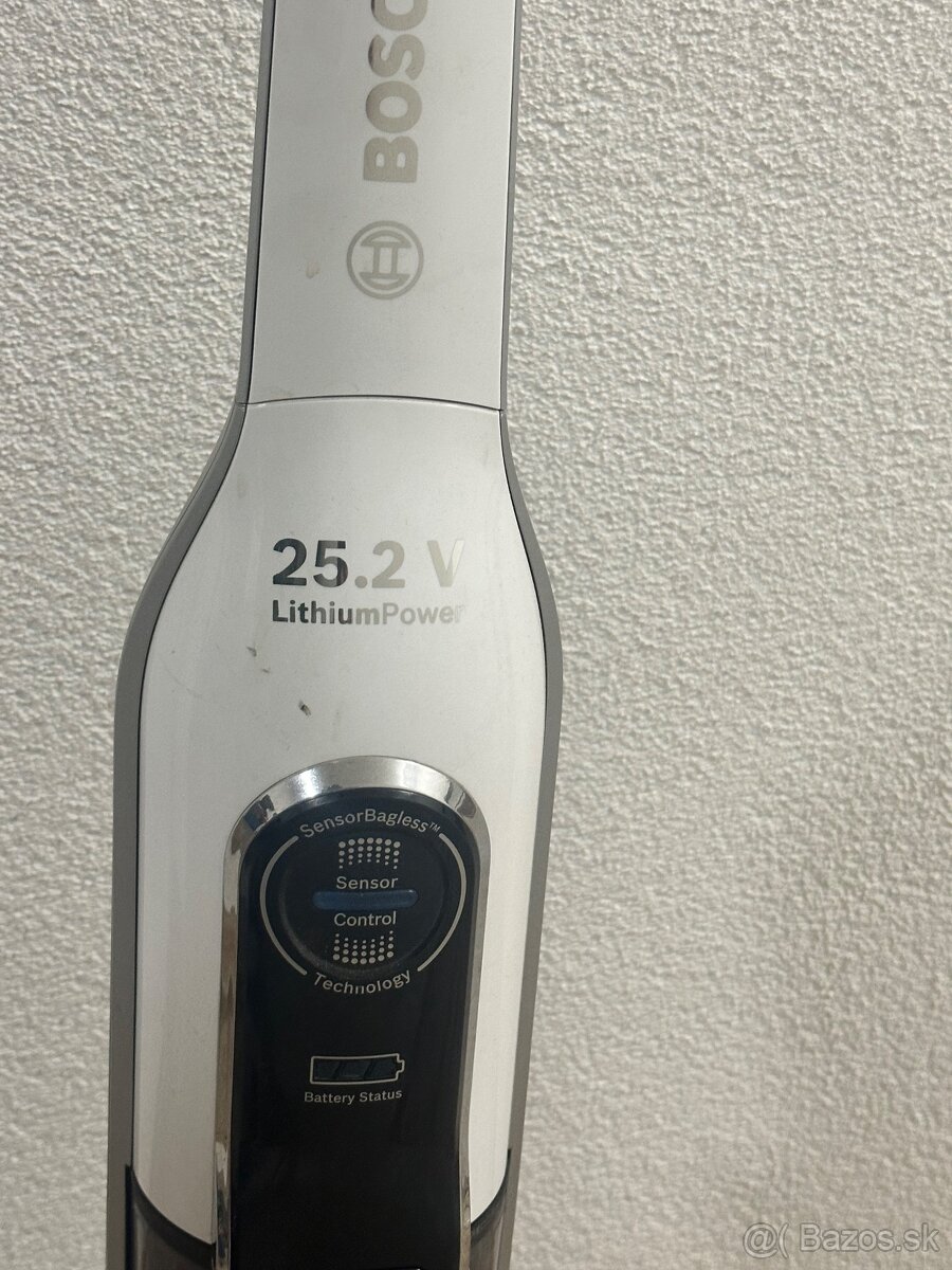 Bosch Athhlet 25,2V tyčový vysávač - 3