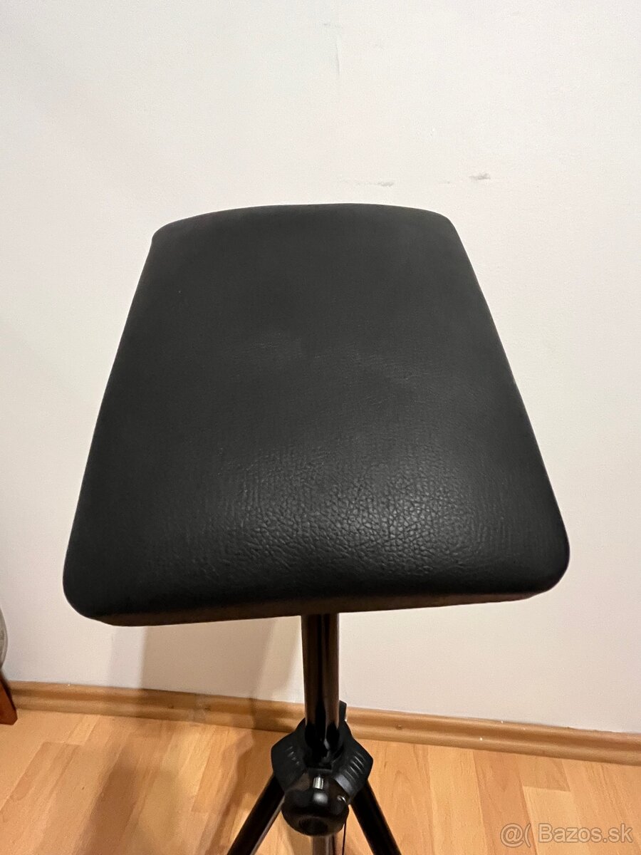 Opierka rúk na tetovanie statív - 3