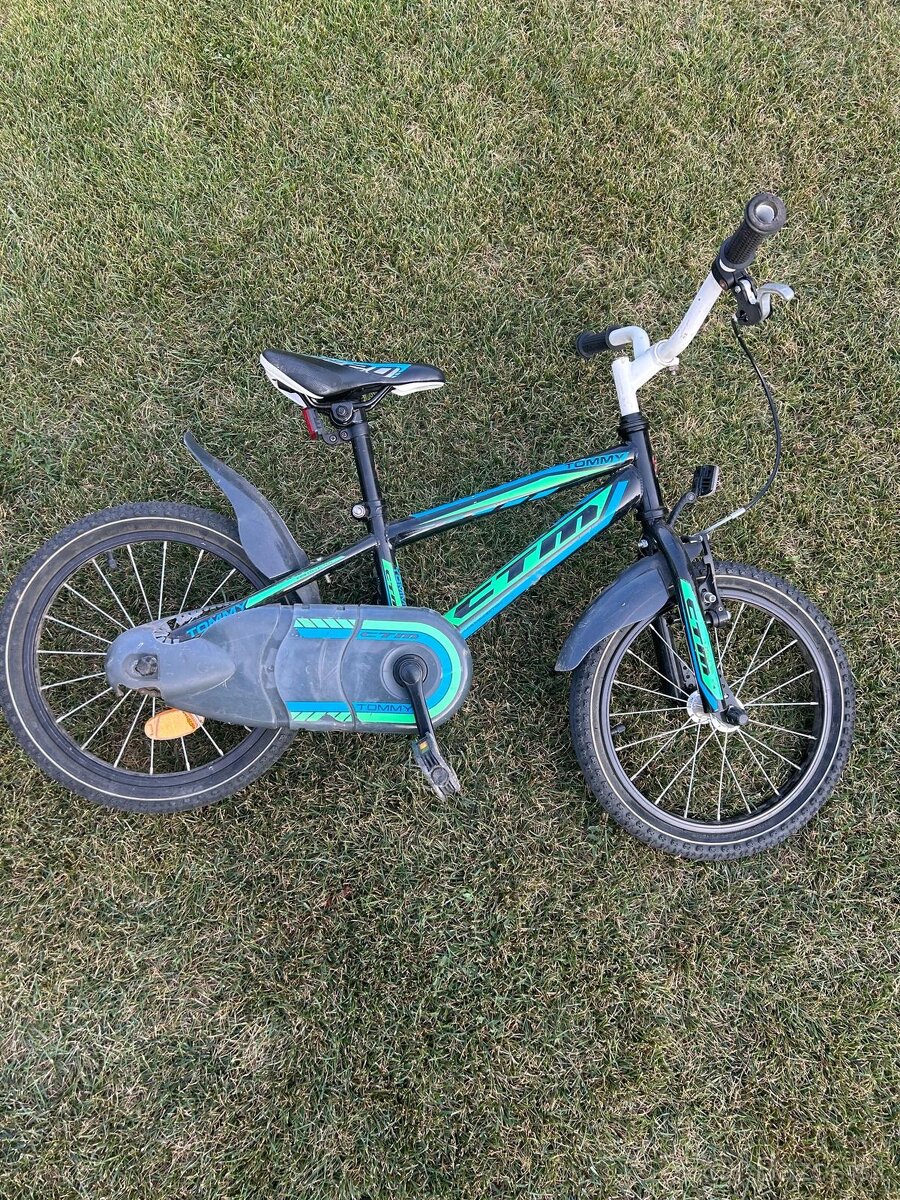 Lyže, palice, bicykle, nosič - 3