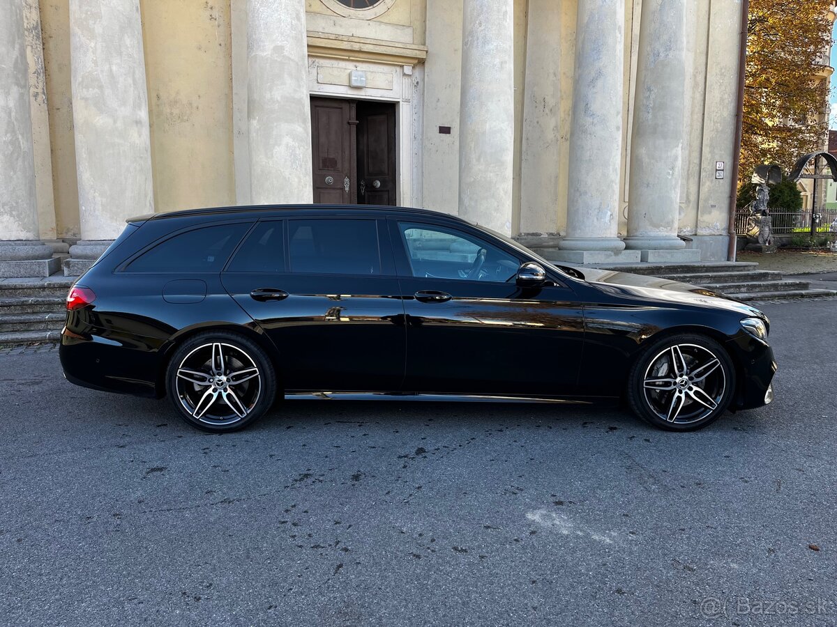 Mercedes-Benz E400d T 4matic AMG 3/2019 Webasto Top stav - 3
